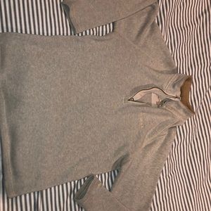XL quarter Zipped Tmberland pull over sweater.